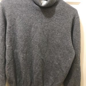 100% Cashmere two ply yarn sweater women’s M